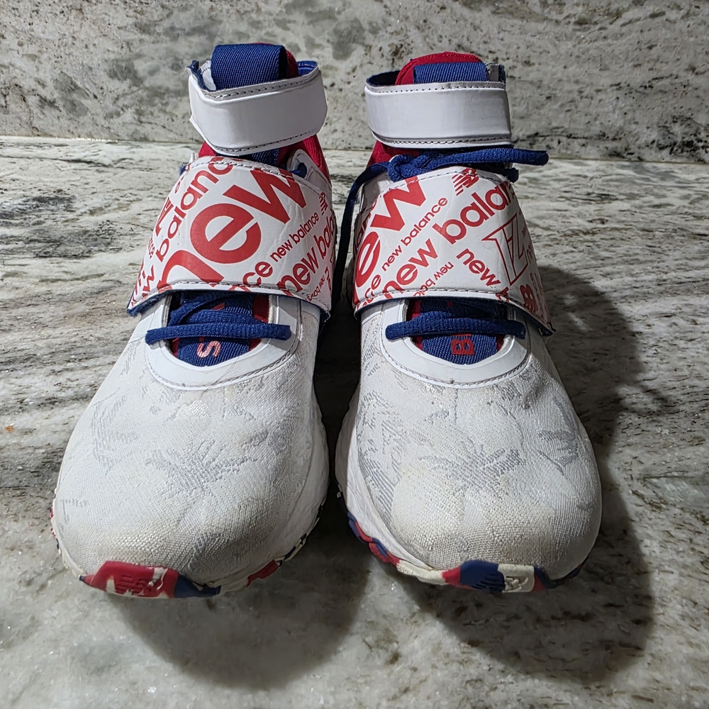 New Balance Mens Lindor Baseball Turf Sneakers - White, Blue, and Red